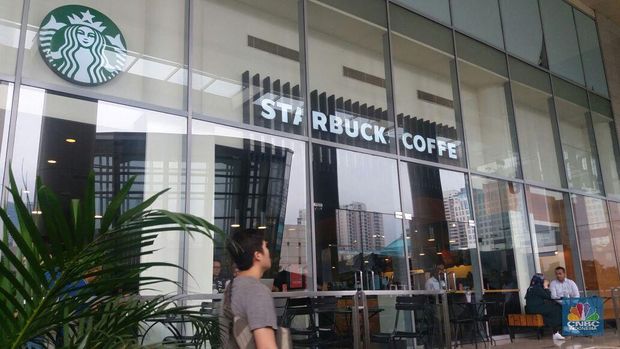 foto : https://www.cnbcindonesia.com/market/20180301173715-19-5964/vlog-bertandang-ke-kantor-pusat-btpn