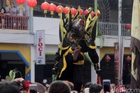 Persiapan Cap Go Meh, Tatung 'Cuci' Jalanan Singkawang