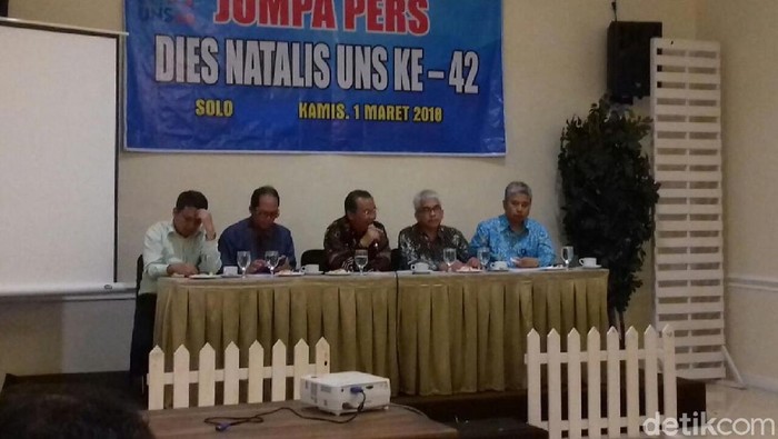 Wapres JK akan Terima Penghargaan Bidang Sosial dari UNS