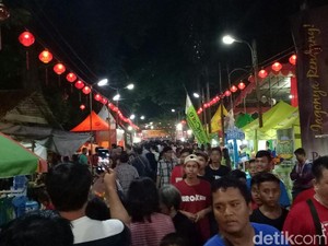 Rayakan Cap Go Meh di Pulau Kemaro, Alex Noerdin Sorot Masalah Sampah