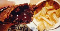 Chocolate Pie McDonald's yang Viral Mulai Hari Ini Bisa Dinikmati di Singapura