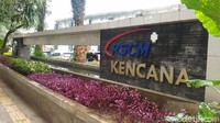 Rombongan Abu Bakar Baasyir tiba di RSCM Kencana, Salemba, Jakarta Pusat, sekitar pukul 10.42 WIB.  (Foto: Samsudhuha Wildansyah/detikcom)