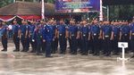 Gaya Anies Berseragam Biru Jadi Inspektur Upacara HUT Damkar