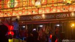 Foto: Festival Lampion, Kendaraan Hias & Gadis Singkawang