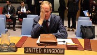 Matthew Rycroft, mantan Duta Besar Inggris untuk PBB, juga ikut dalam aksi solidaritas ini. Foto: Twitter/@MatthewRycroft1