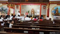 Kini, gereja tersebut masih aktif digunakan dan menjadi atraksi turis ketika datang ke Glodok (Shinta/detikTravel)
