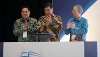 Menteri Perindustrian Airlangga Hartarto membuka pameran itu. Pool/Gaikindo.