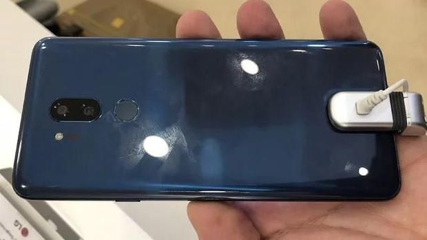 LG G7 Neo Ikuti Jejak iPhone X