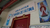 Apabila Gereja Katedral Jakarta lekat dengan nuansa Eropa, maka Gereja Santa Maria de Fatima di Glodok sarat dengan nuansa Tionghoa. Dibangun di bekas rumah Kapitan Tionghoa, gereja ini jadi bentuk akulturasi antar kedua budaya (Shinta Angriyana/detikTravel)