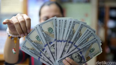 Dolar AS Kian Perkasa Terhadap Rupiah