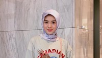 Sejak SMA Ayana Jihye Moon  sering mencari informasi tentang islam melalui internet. Foto: Instagram Ayana Moon
