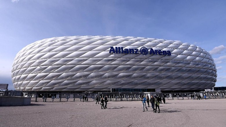 Allianz Arena MUNICH, GERMANY - MARCH 29: General view prior to the international friendly match between Germany and Italy at Allianz Arena on March 29, 2016 in Munich, Germany. (Photo by Claudio Villa/Getty Images)