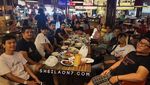 Kompak! Begini Serunya Momen Makan Personil Band Sheila on 7