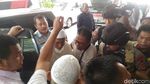 Diizinkan Jokowi, Begini Momen Abu Bakar Baasyir Tiba di RSCM