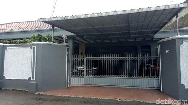 Diisukan Jadi WIL Abdee 'Slank', Rumah Feydy Lyvyr Sudah Kosong Sejak Sebulan