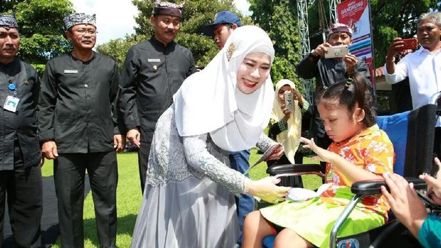 Dengan Kartu Gandrung, pelayanan kesehatan kepada penyandang disabilitas diutamakan