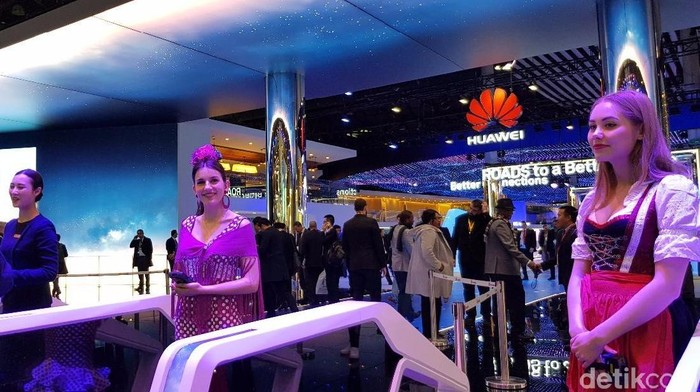 Huawei Pamer 5G Hingga Drone Raksasa di MWC 2018 Huawei Pamer 5G Hingga Drone Raksasa di MWC 2018