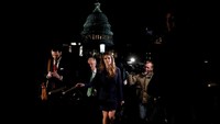 Pengunduran diri ini diumumkan sehari usai Hicks ditanyai oleh Komisi Intelijen House of Representatives (HOR) AS selama 9 jam terkait penyelidikan dugaan intervensi Rusia dalam pilpres 2016. Foto: REUTERS/Leah Millis/File Photo