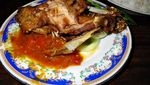 Sedap! Lihat Nih 10 Sajian Bebek Goreng Plus Sambal yang Juara Enaknya