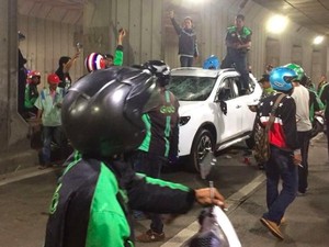 Polisi: Pelat Mobil Penyeruduk Ojek Online di Senen Diduga Bodong