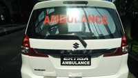 Bagian belakang mobil ambulans Suzuki Ertiga.  Foto: Khairul Imam Ghozali