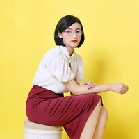 Cantik jadi polwan, Adelia Eka Nirwana juga luwes berpose bak model. Foto: Instagram