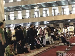 Salat Jumat di Istiqlal, Jokowi: Saya Kangen