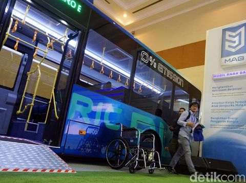 Bus listrik yang bakal diuji coba di Bandara Soetta