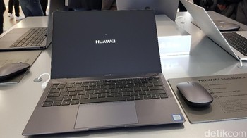 Sayang belum diketahui berapa harga dan kapan perangkat ini dilempar ke pasaran.  Huawei pun saat dikonfirmasi belum mau buka suara. Foto: Achmad Rouzni Noor II/detikINET