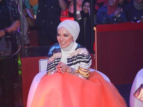 Rilis Hijab di Klub Malam, Hijabers Malaysia Ini Jadi Kontroversi