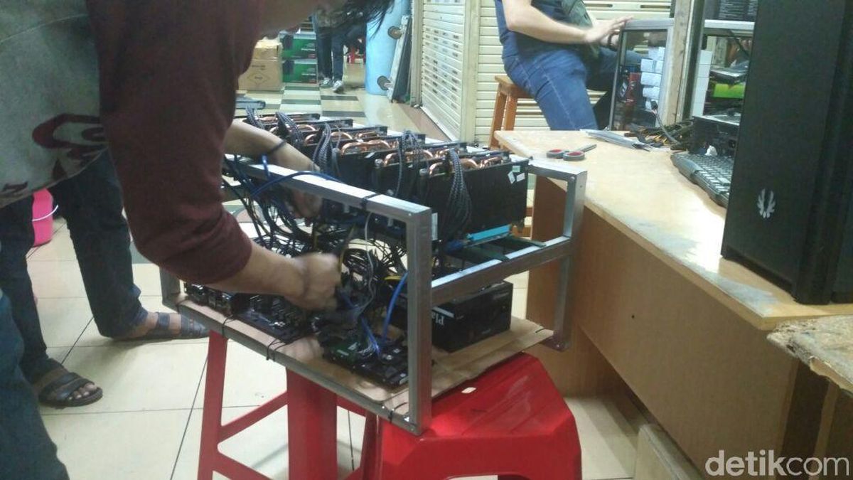 Jual Peralatan Menambang Bitcoin, Toko Ini Raup Omzet Hingga Rp 2 Miliar
