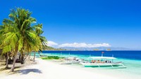 Bulan Maret jadi bulan favorit buat traveler yang mau wisata bahari di Filipina, seperti ke Pulau Bantayan di Cebu, Boracay di Aklan dan El Nido di Palawan (saiko3p/Shutterstock/CNN)