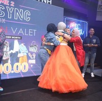 Potongan video acara yang memperlihatkan beberapa hijabers menari bersama, tersebar di media sosial. Sontak video tersebut menuai kecaman berbagai pihak. Twit tentang ini mengundang hampir 3 ribu retweets.Foto: Instagram