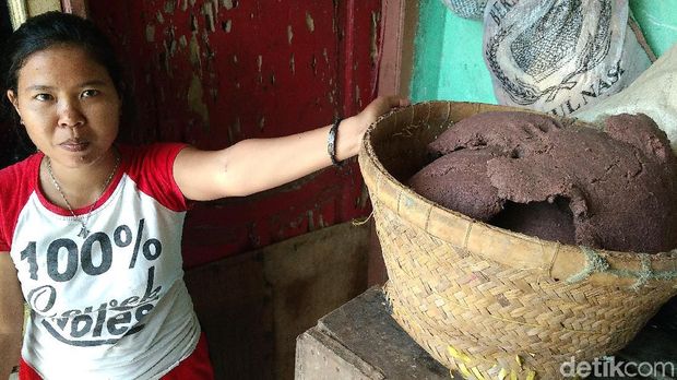 Perajin terasi di Cirebon