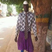 Ini jadinya jika Anda terlalu berusaha keras untuk tampil maksimal. Foto: Imgur/Instagram