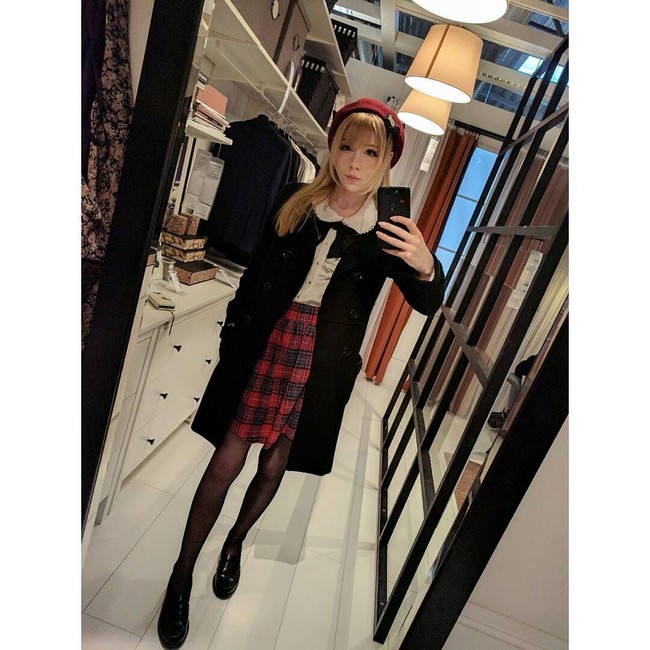 Pesan saya untuk Anda adalah mencoba hal baru dan melakukan apa yang Anda sukai. Tak peduli apa pun orang akan menilai Anda, dan Anda akan lebih baik menanganinya dengan melakukan sesuatu yang Anda cintai, imbuhnya. Foto: Instagram