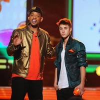 Justin Bieber sangat menghormati Will Smith. Ia sangat dekat dengan Will dan menganggap aktor tersebut adalah mentornya.  Foto: ist.