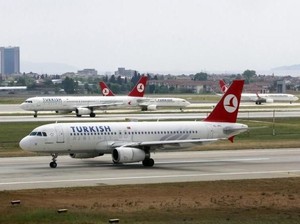Kantor Turkish Airlines Ditutup Paksa Polisi Iran gegara Menolak Hijab