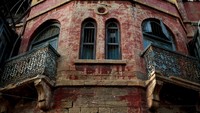 Bangunan-bangunan bergaya Eropa memenuhi sudut Kota Karachi. Namun, setelah 70 tahun berlalu gedung-gedung bersejarah pun mulai dirobohkan. (Akhtar Soomro/Reuters)
