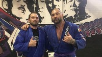 Berperan sebagai superhero, Dave juga harus latihan bela diri seperti jiu-jitsu. (Foto: instagram/DaveBautista)
