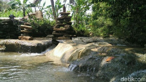 Ada Batu Bersusun di Sedayu Bantul 