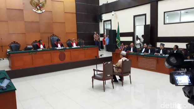  Sidang vonis Jonru di PN Jaktim, Jumat (2/3/2018)