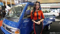 Kehadiran Sales Promotion Girl (SPG) memang selalu menjadi pemanis dalam ajang tersebut.