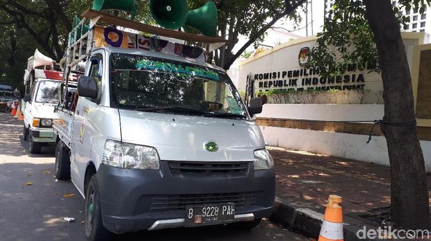 Kantor KPU Akan Didatangi Pendemo, 2 Water Cannon Disiagakan
