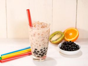 Tumpahkan Milk Tea Rp 200 Ribu, Wanita Ini Minta Ganti Rugi ke Gerainya