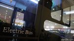 Bus Listrik Buatan Anak Bangsa Mejeng di JCC