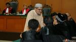 Foto: Terbukti Bersalah, Jonru Divonis 1,5 Tahun Penjara