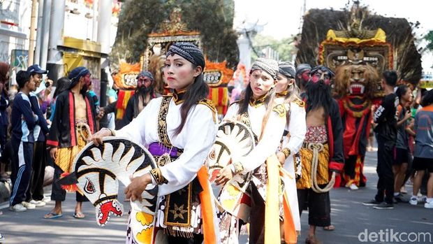 Perayaan Cap Go Meh di Kota Magelang.
