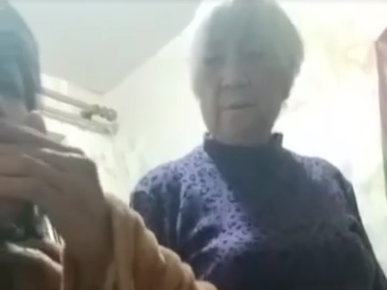Nenek 79 Tahun yang Siksa TKI Hong Kong Saat Live FB Ditahan Nenek 79 Tahun yang Siksa TKI Hong Kong Saat Live FB Ditahan