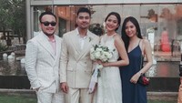 Chicco Jerikho dan Putri Marino terlihat sangat semringah. Foto: Instagram